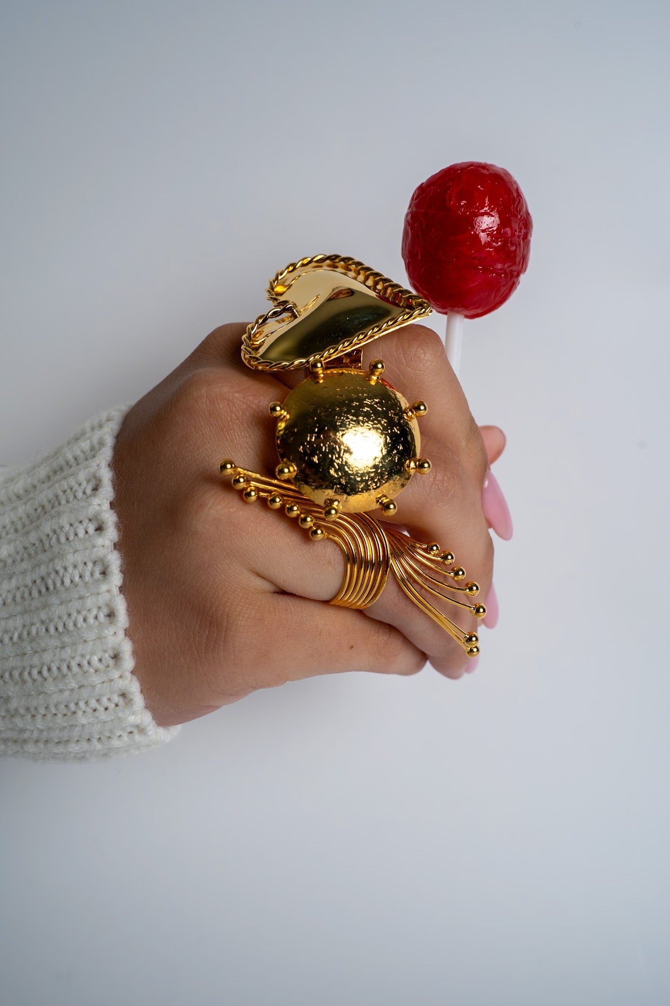 Corazón Insaciable Anillo